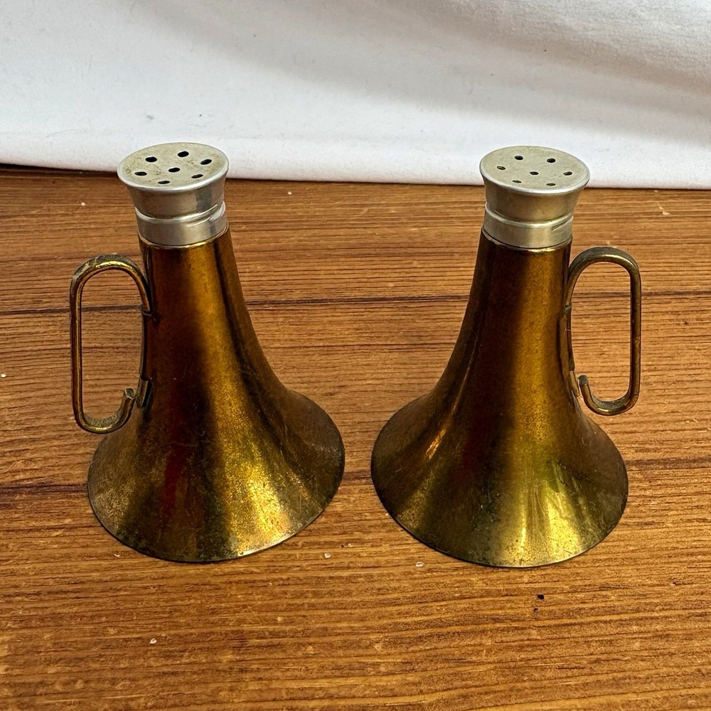 Vintage/Retro Gold Tone Metal Megaphone Salt & Pepper Shakers Set 3"